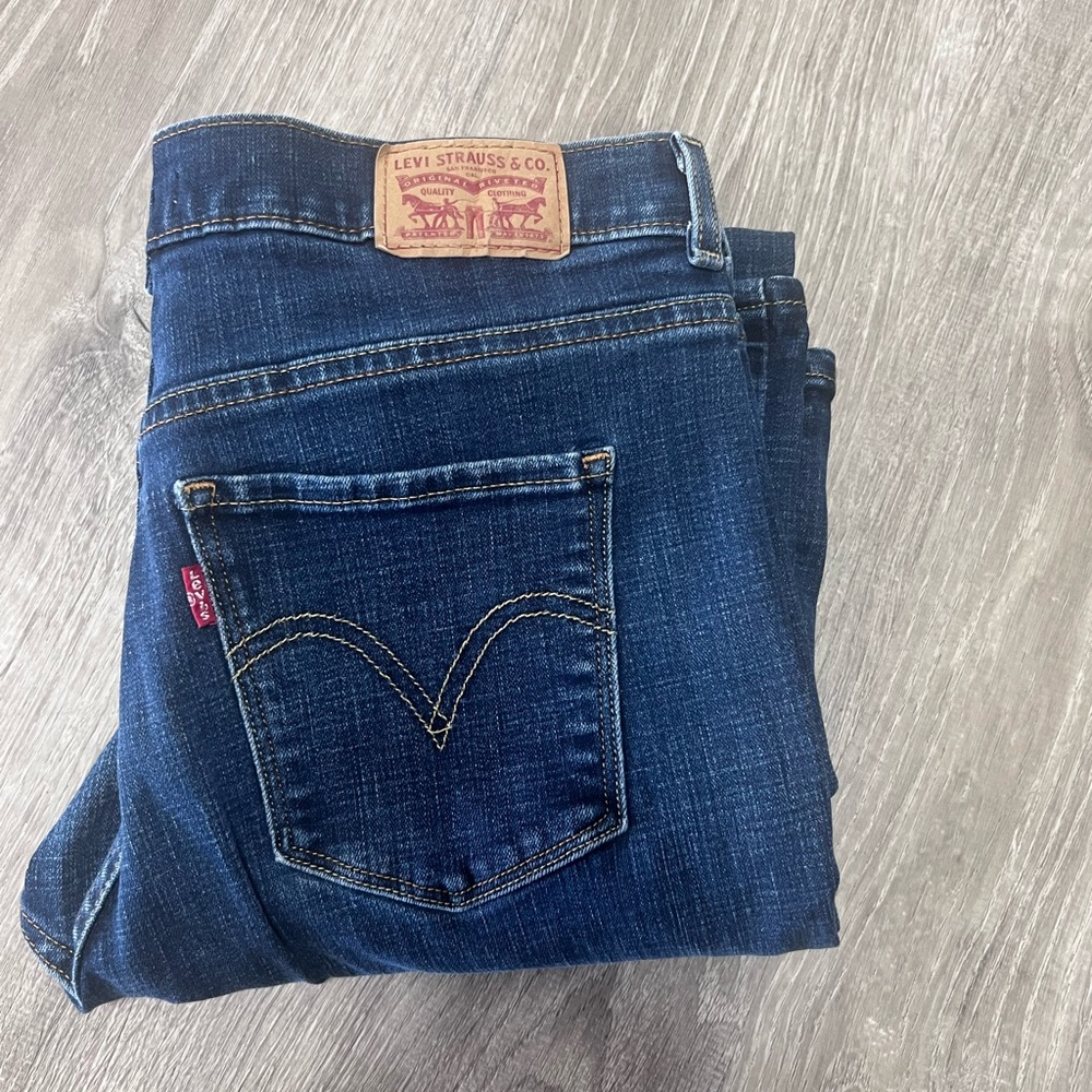 Women’s Levi’s Bootcut Jeans Size 8